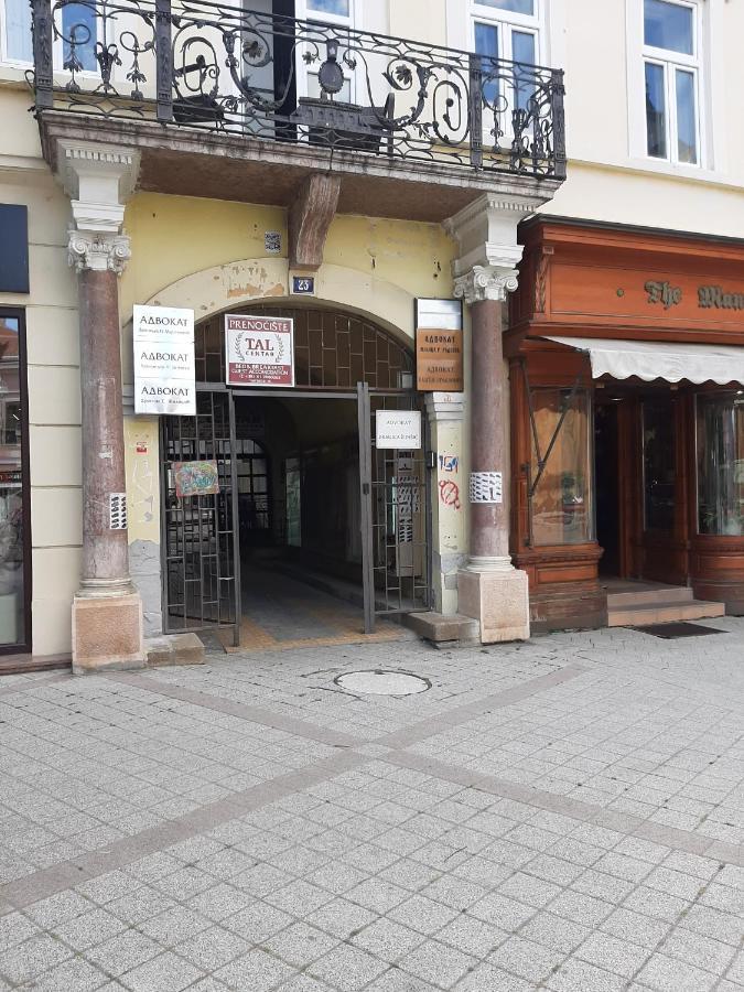 Apartmani Sara Novi Sad Esterno foto